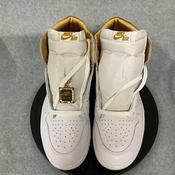 Air Jordan 1 High Metallic Gold Medal White Size 12.5 FD2596-107 - Picture 4 of 6